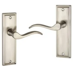 B&M Willow Satin Effect Scroll Internal Door Handle