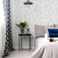 Distressed Texture White & Silver Wallpaper