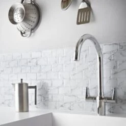 Florence Marble Subway Self Adhesive Wall Tile